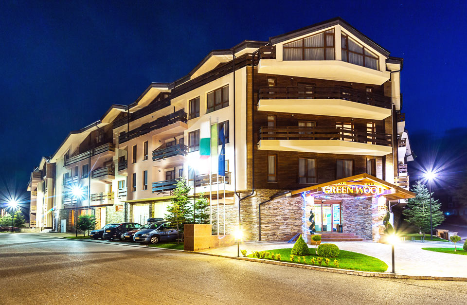HOTEL GREEN WOOD 4 *