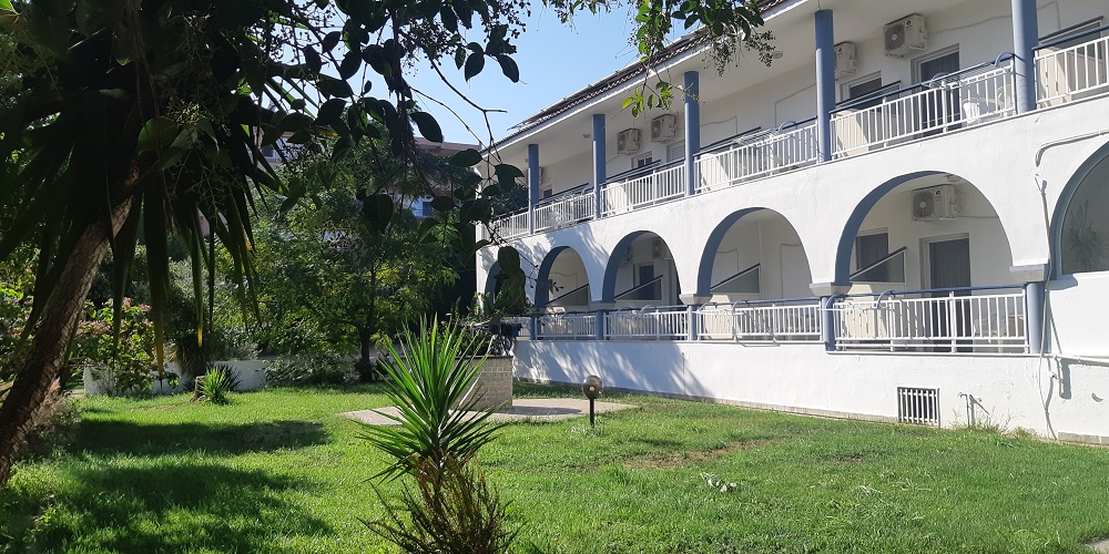 ВИЛА ПЕТРИДИС