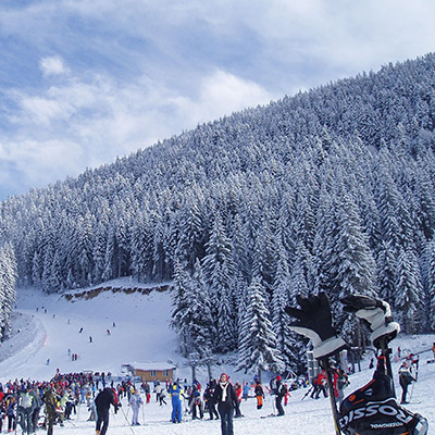 https://novatravel.mk/wp-content/uploads/2026/01/bansko-bugarija.jpg