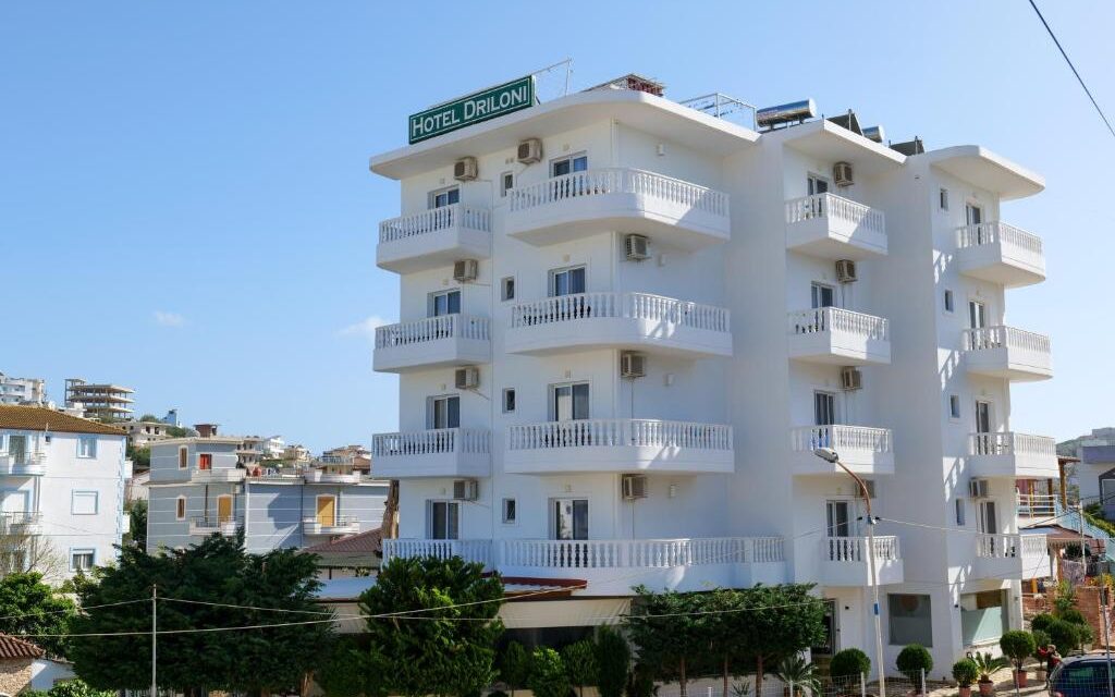 Хотел Дрилони