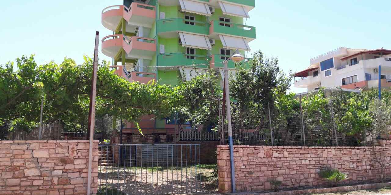 ВИЛА БУШАТИ