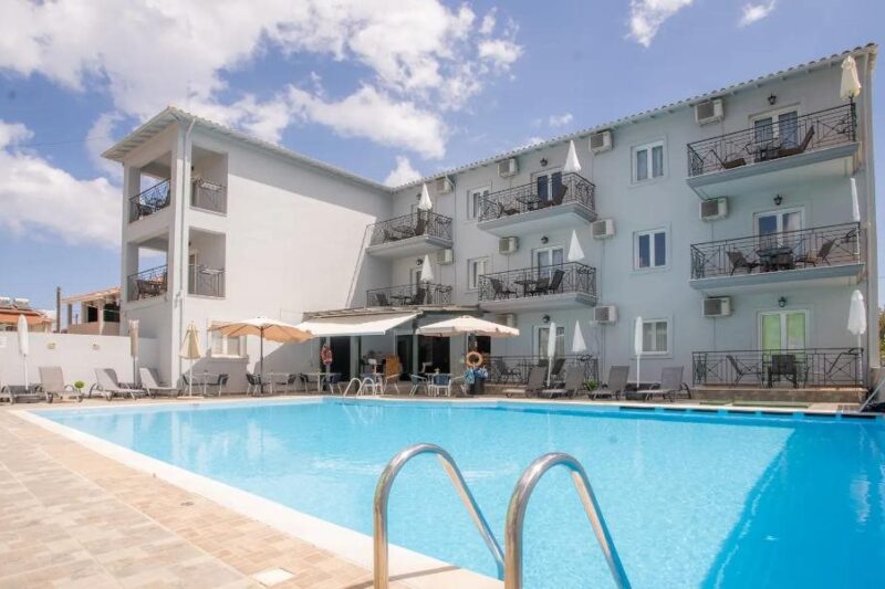 VILLA KOSTAS & SOPHIES-Нидри