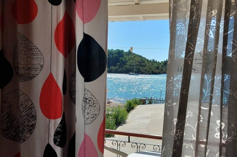 Вила Афродити-Нидри