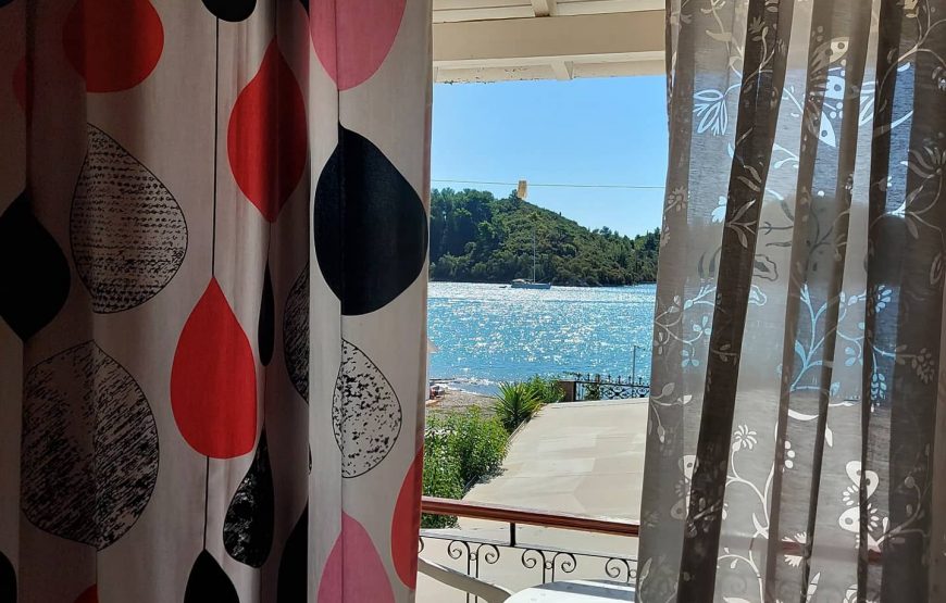 Вила Афродити-Нидри